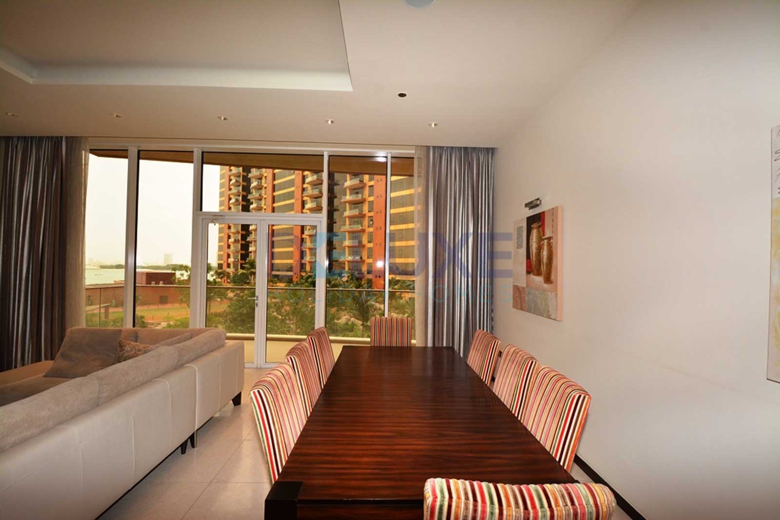 Tiara Residences - Dining Area - Dubai Holiday Home