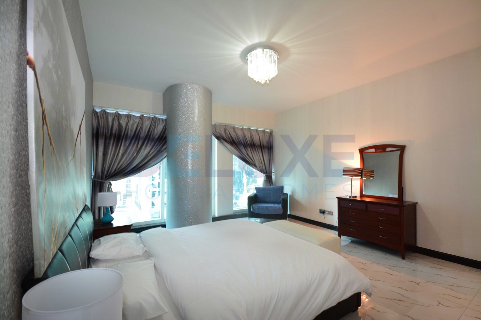 Torch Tower - Bedroom - Holiday Home in Dubai