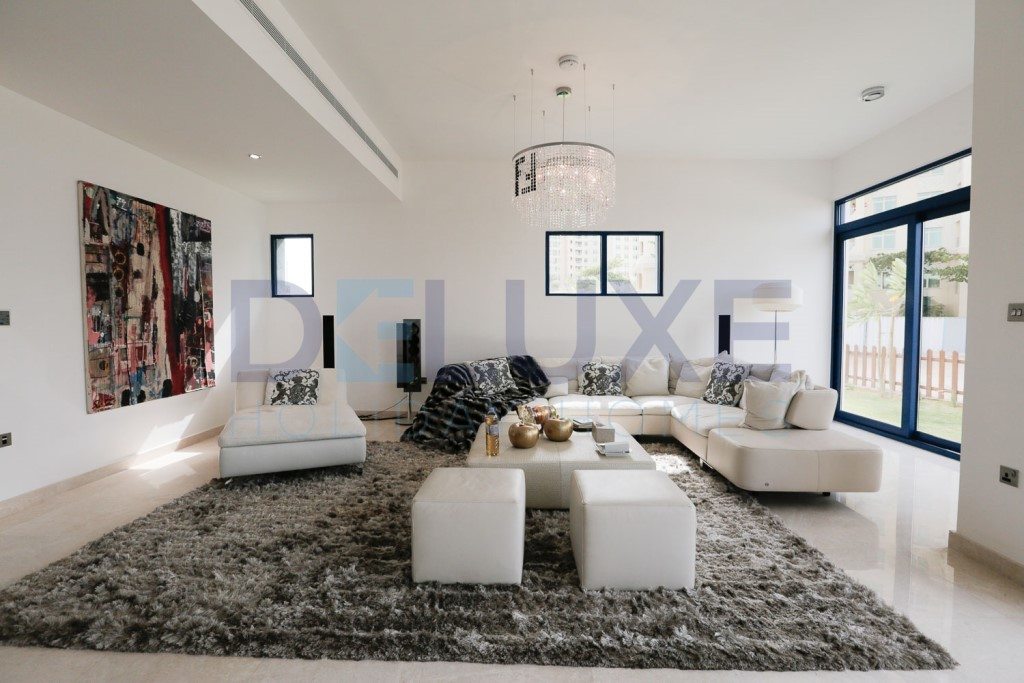 Palma Residence Villa - Living Room - Short Term Rental